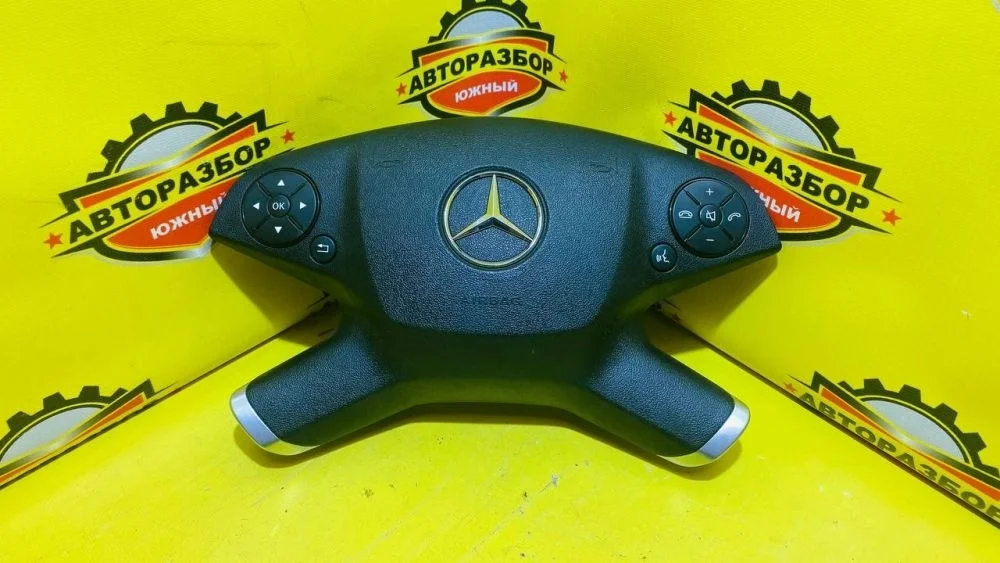 Подушка безопасности в рулевое колесо Mercedes-Benz E-класс W212/S212/C207/A207 (2009—2013)