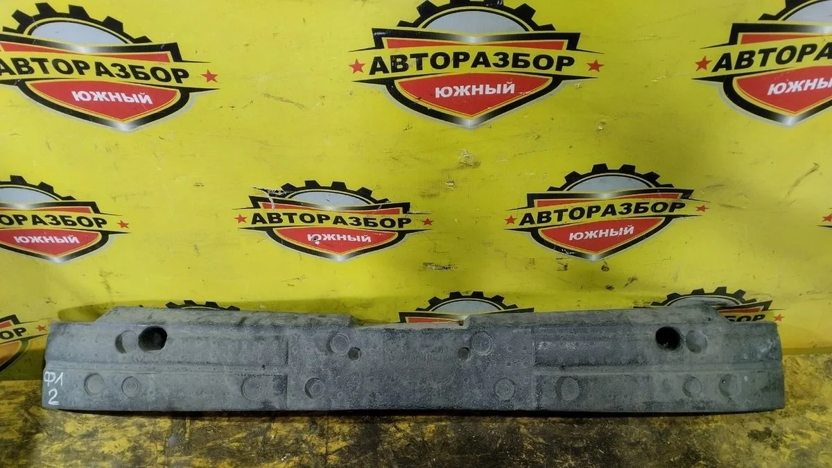 Наполнитель переднего бампера абсорбер Ford Focus I (1998—2004)