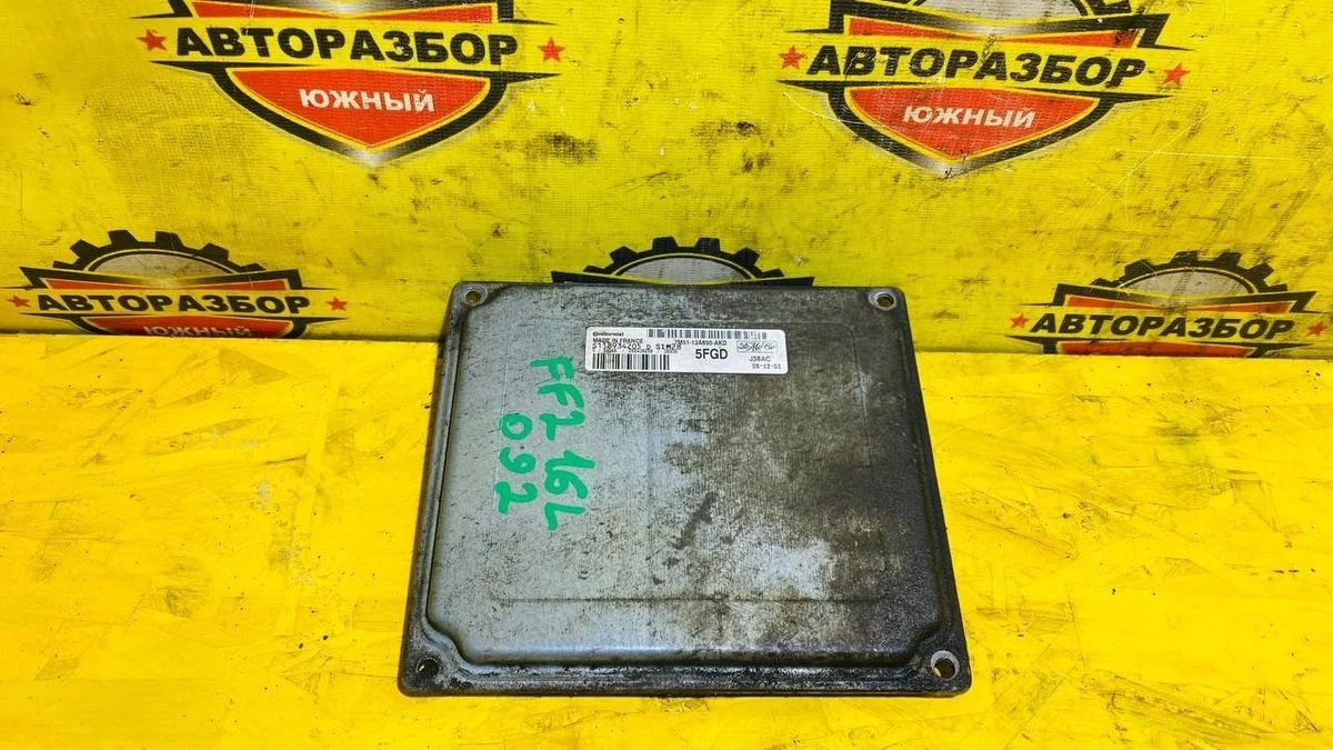 Блок управления двигателем Ford Focus II рестайлинг (2007—2011)