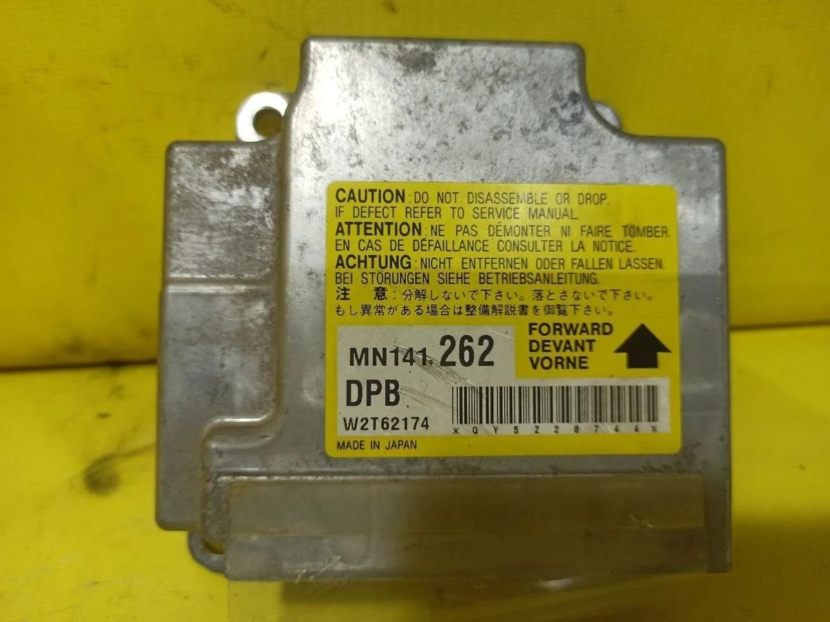 Блок управления AIRBAG Mitsubishi Lancer IX (2000—2007)
