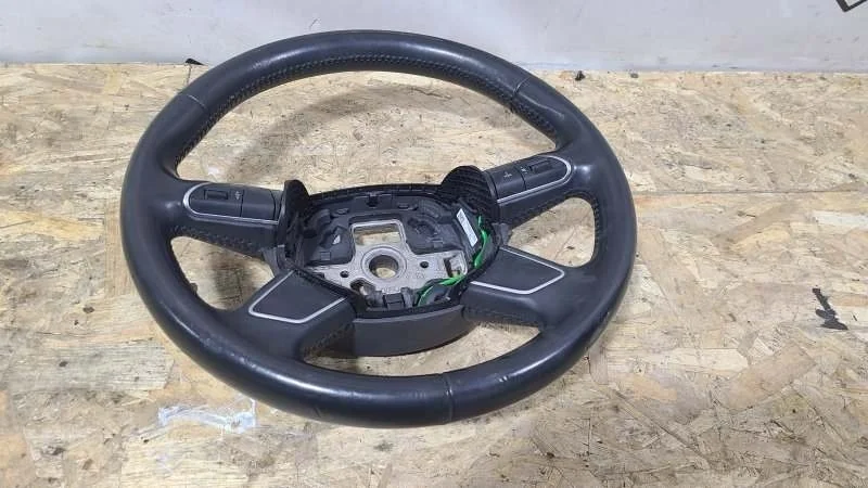 Руль Audi A4 B8