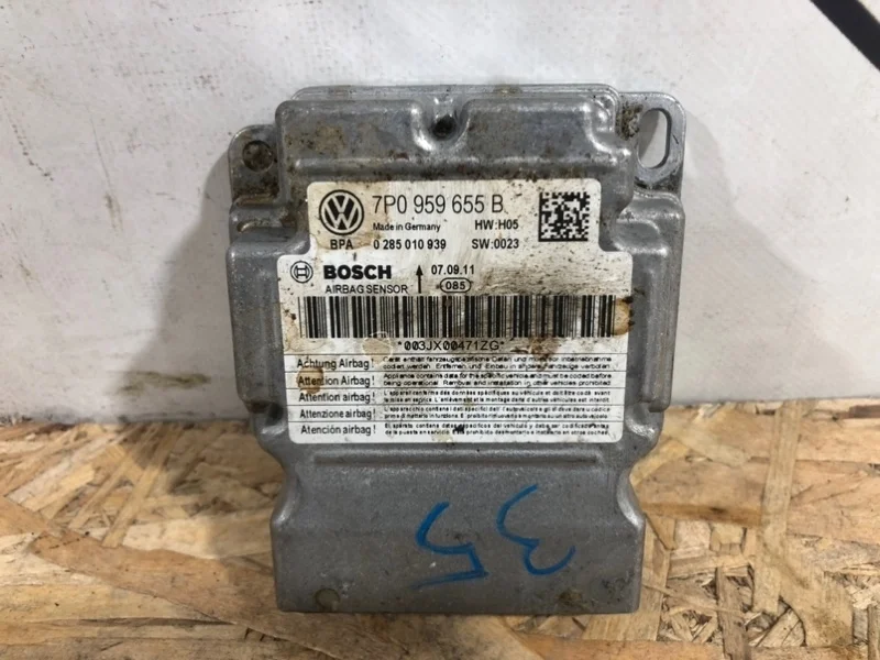 Блок AirBag Volkswagen Touareg 2