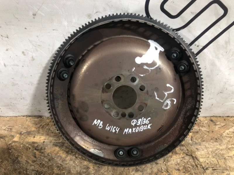Маховик Mercedes-Benz M-Class W164 ОМ642.940