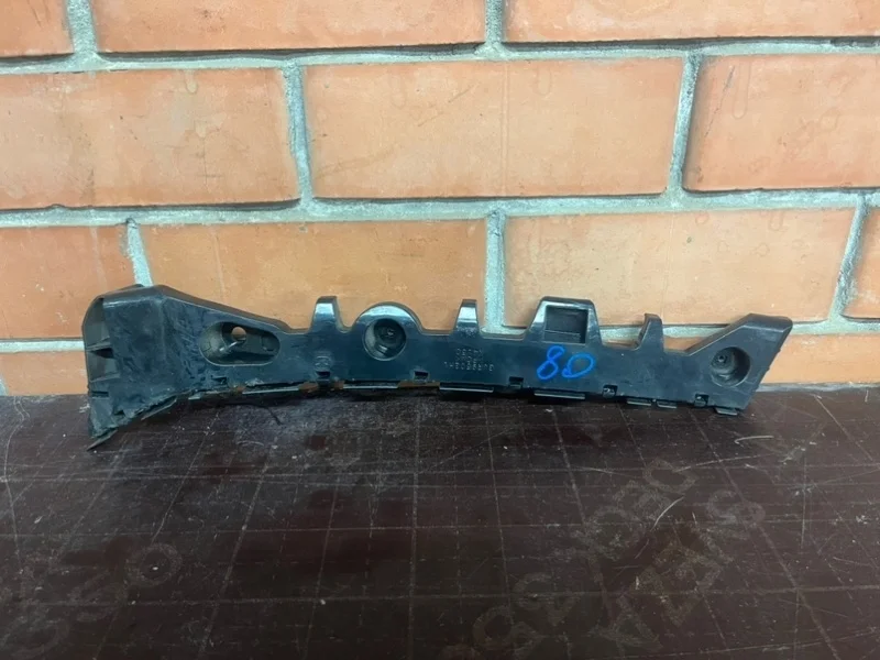 Кронштейн бампера задний правый Mazda 6 GJ