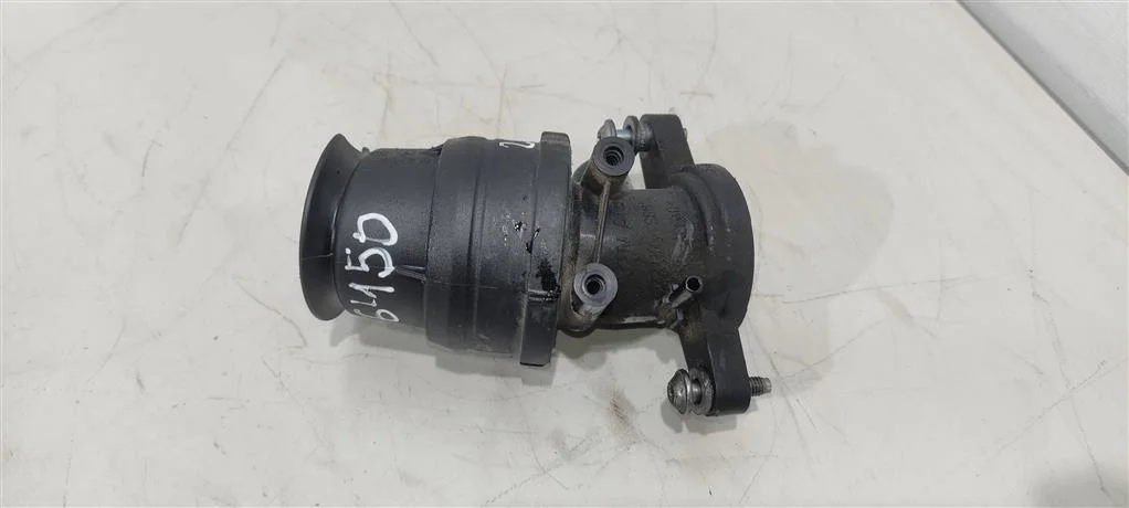Патрубок турбины 03C129656C  1.4 TFSI Skoda