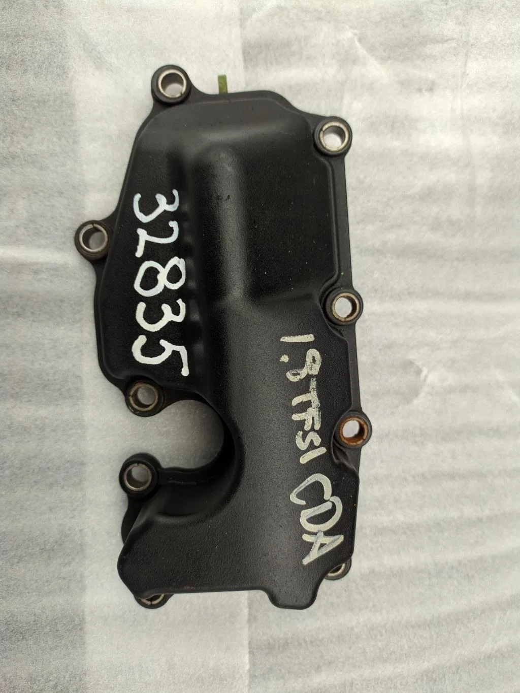 Маслоотделитель (сапун) 06H103516D  1.8 TSI Skoda