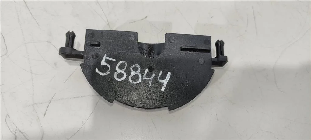 Защита цепи 04E103669C  1.4 TSI Skoda