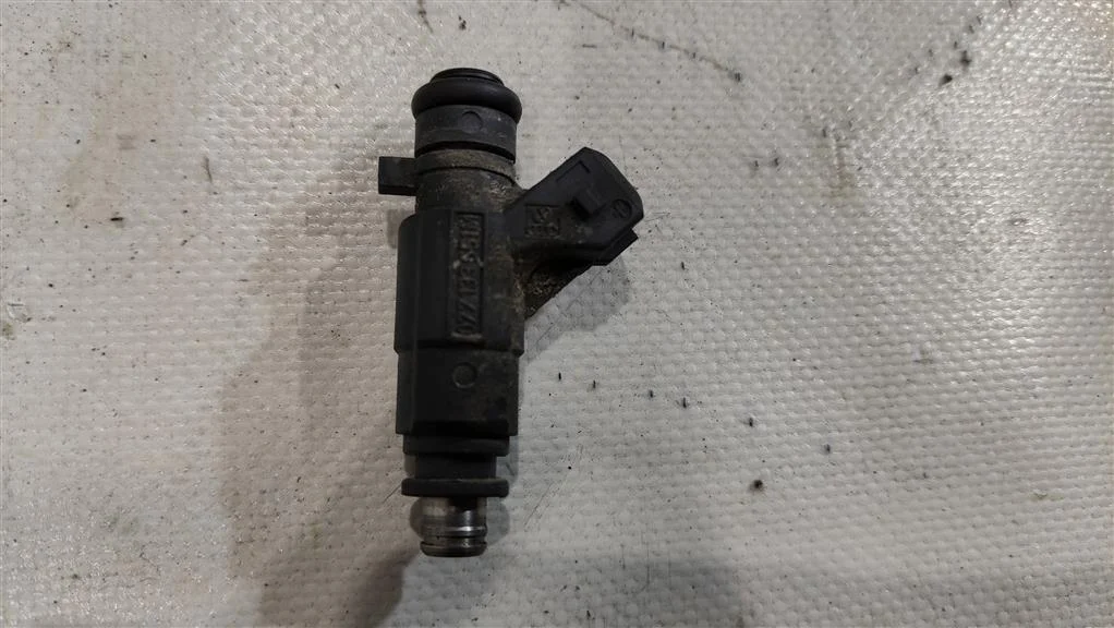 Форсунка 077133551M  4.2 Бензин Volkswagen