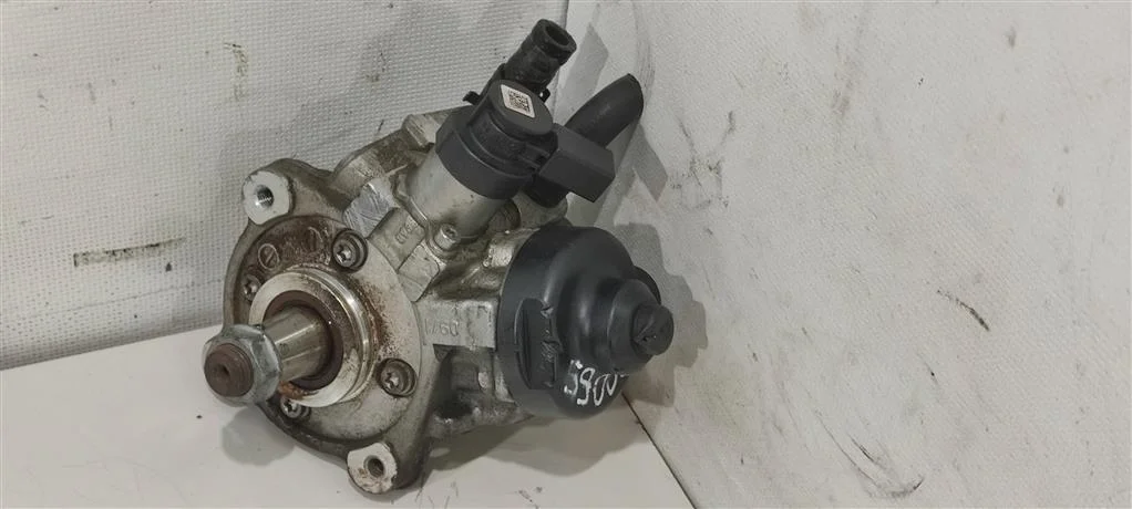 ТНВД 03L130755D  2.0 TDI Volkswagen