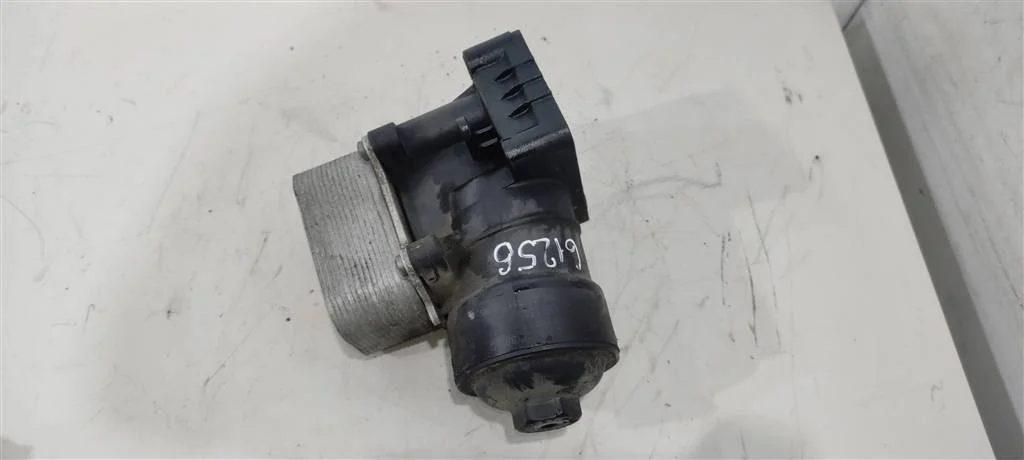 Корпус масляного фильтра 03L115389C  2.0 TDI Volk