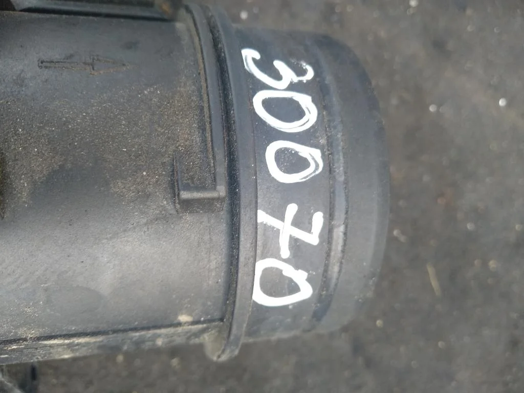 Расходомер воздуха A0000942948  2.0 CDI Mercedes