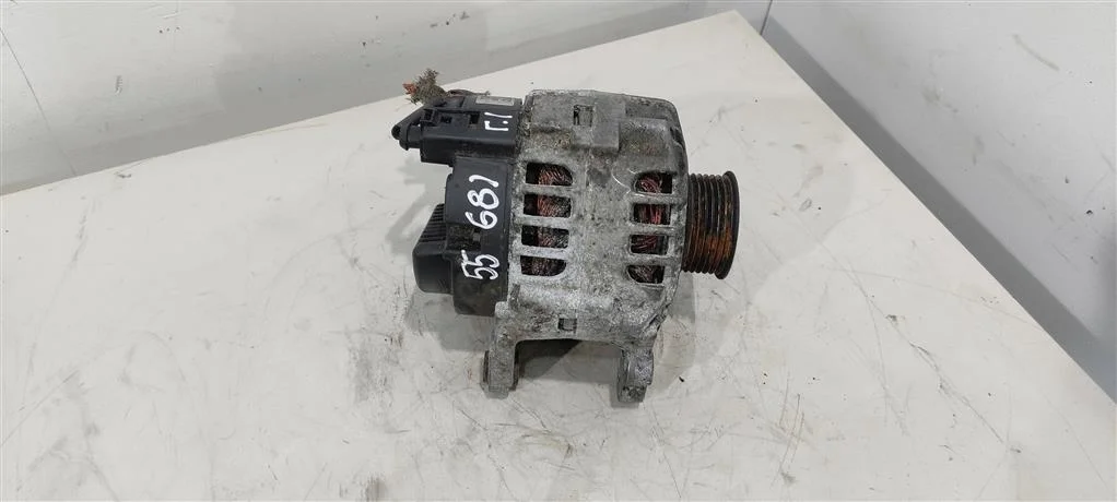 Генератор 03D903025D  1.2 Бензин Volkswagen