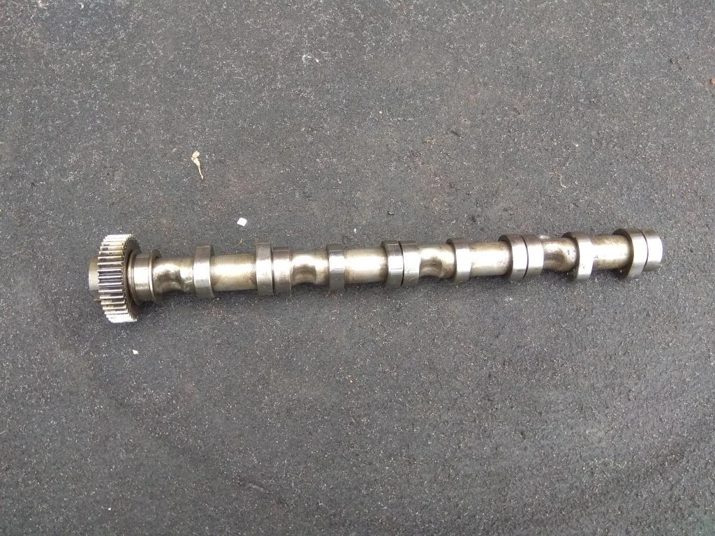 Распредвал впускной 03L109021  2.0 TDI Volkswagen
