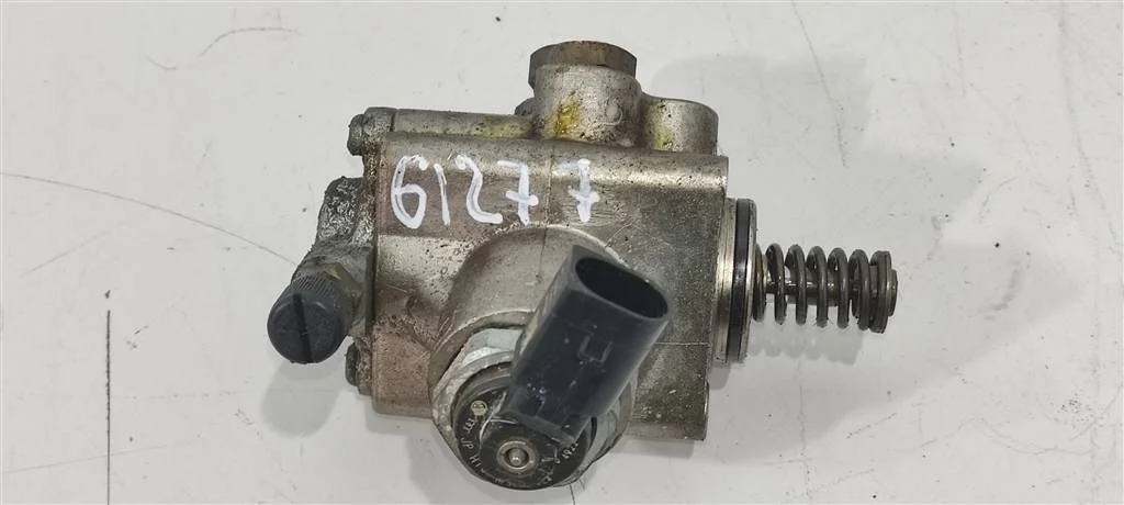 ТНВД 06F127025D  2.0 Бензин Volkswagen