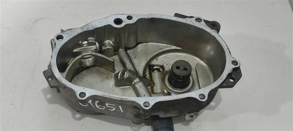 Крышка распредвала 06F103530N  2.0 Бензин Volkswa
