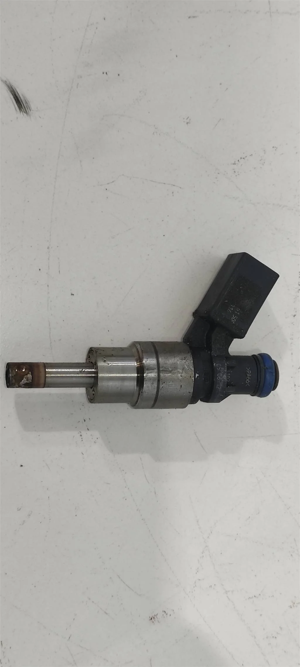 Форсунка 06F906036  2.0 Бензин Volkswagen