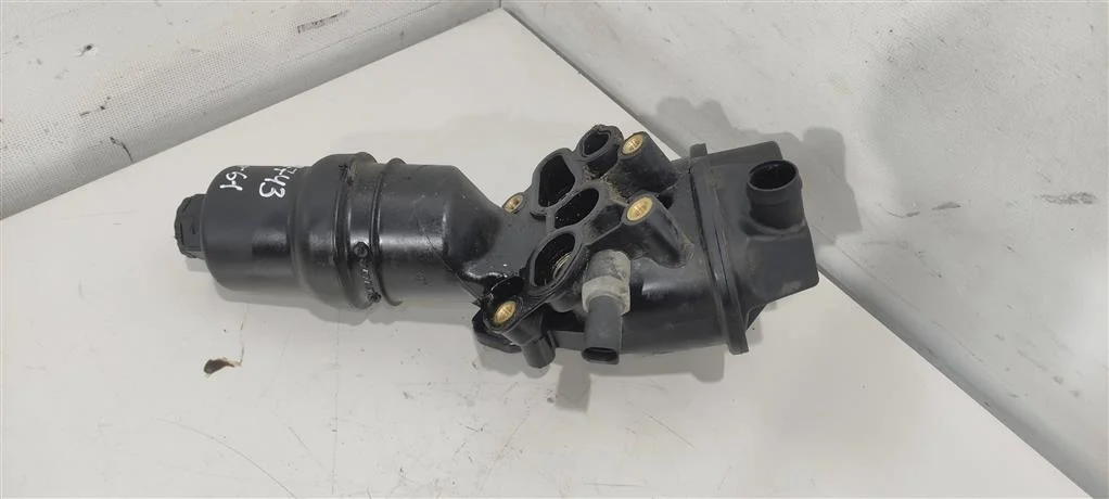 Корпус масляного фильтра 06F115397H  2.0 TFSI Vol