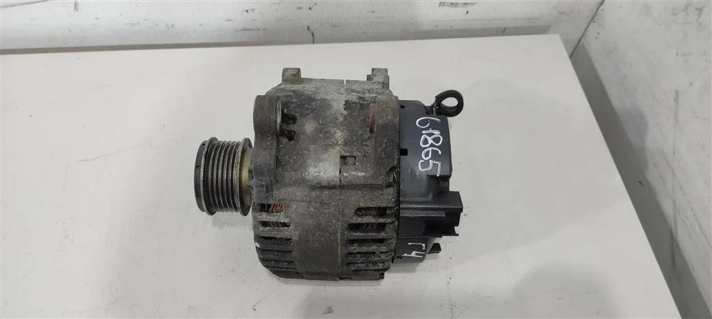 Генератор 06F903023C  2.0 TDI Audi