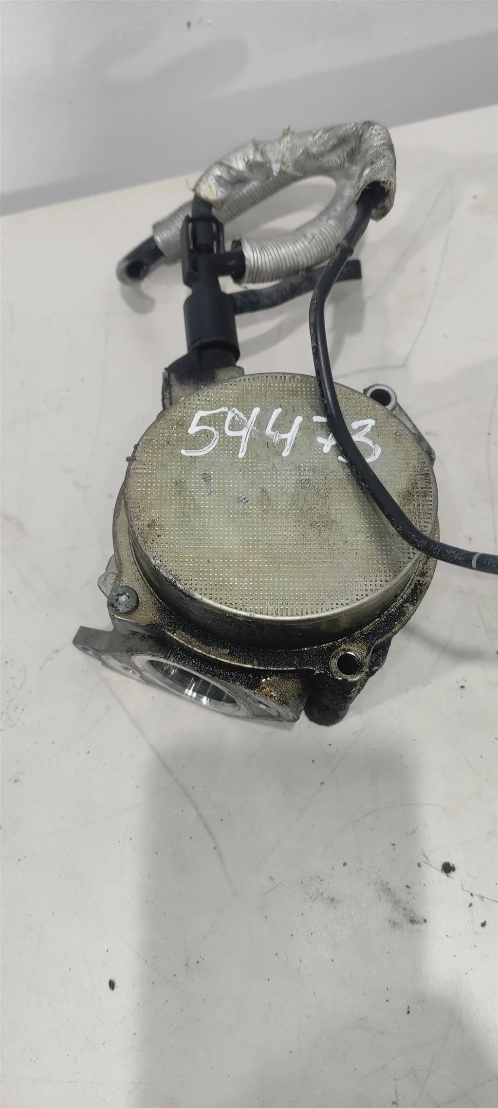 Насос вакуумный 06H145100AK  2.0 TFSI Audi