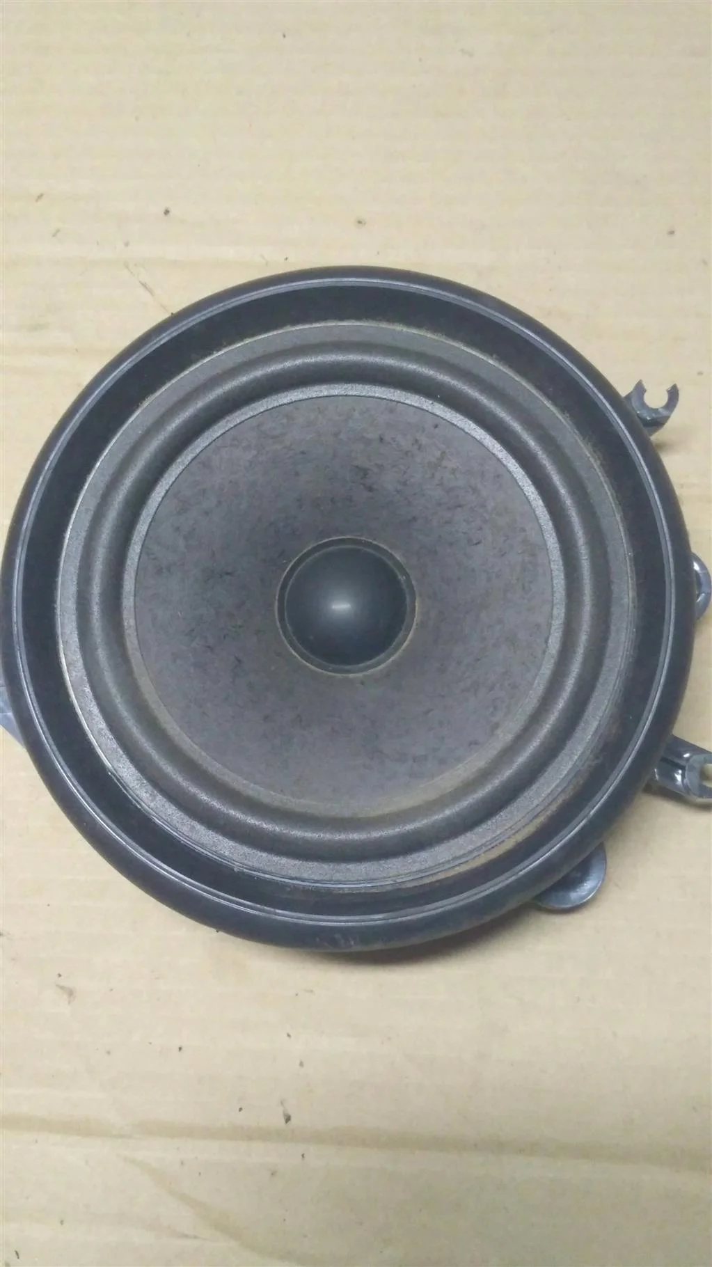 Динамик 8E0035411  2.0 Бензин Audi