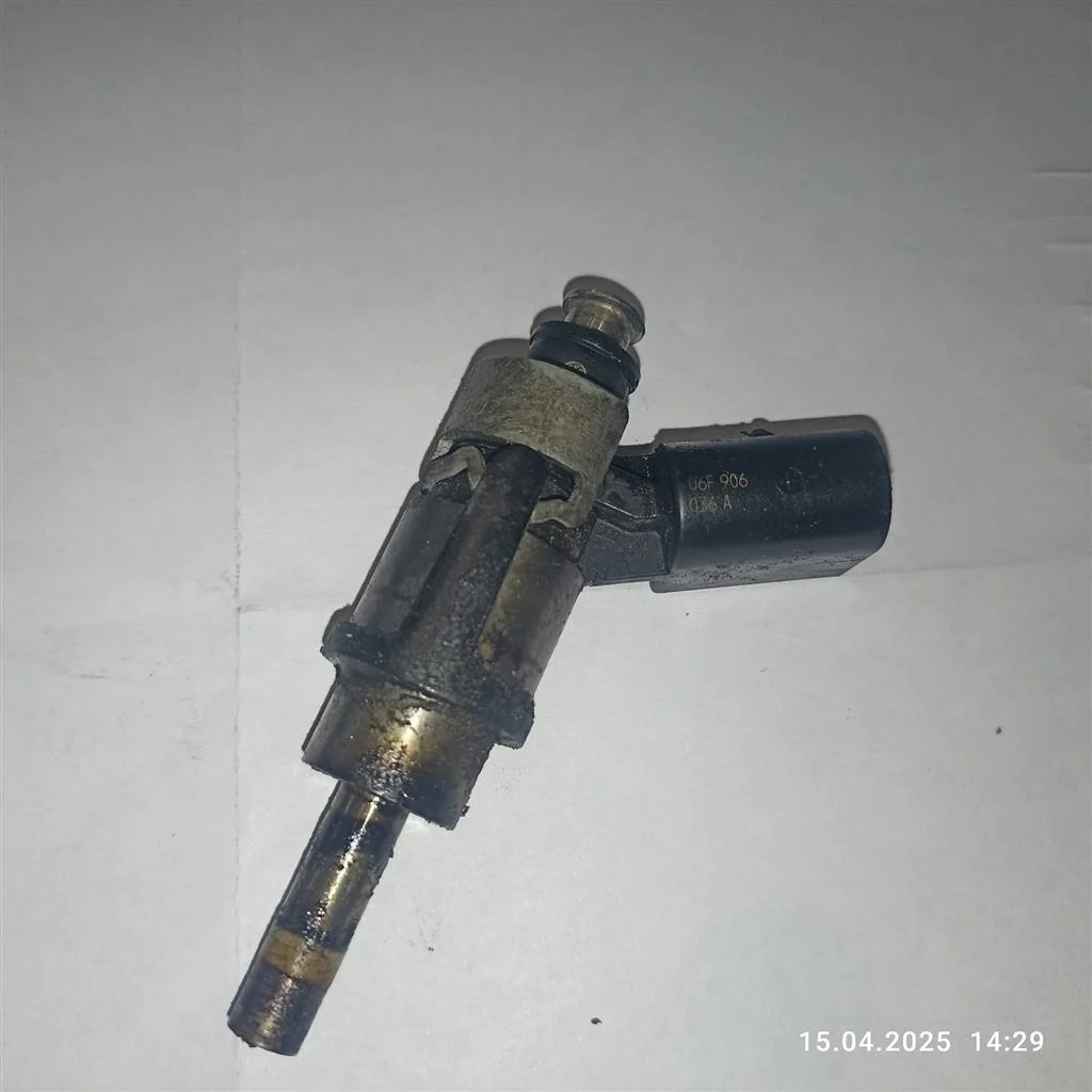 Форсунка 06F906036A  2.0 TFSI Audi