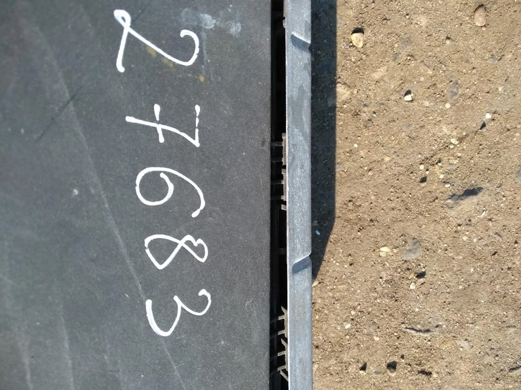 Корпус воздушного фильтра 06F133837T  2.0 Турбо б
