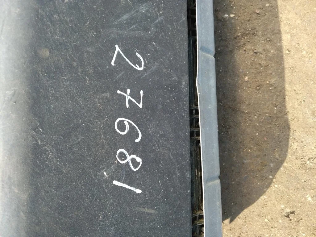 Корпус воздушного фильтра 06F133837T  2.0 Турбо б