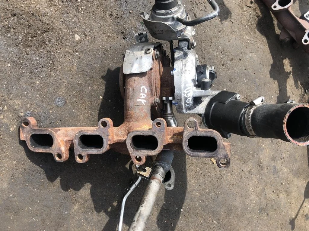 Турбина 03l253016T  1.6 TDI Volkswagen