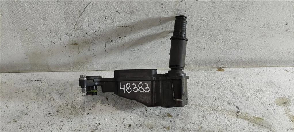 Маслоотделитель (сапун) A2700103801  1.6 Турбо бе