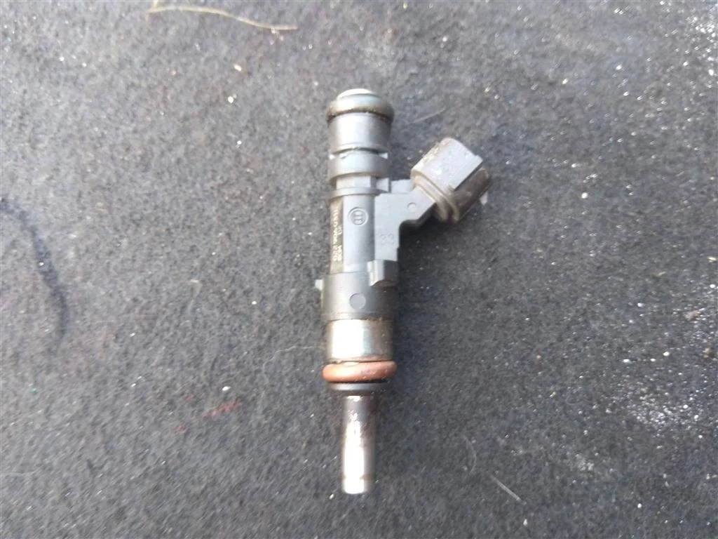 Форсунка 022906031L  3.2 Бензин Audi