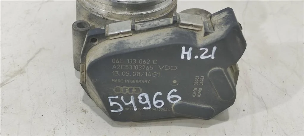Заслонка дроссельная 06E133062C  3.2 Бензин Audi