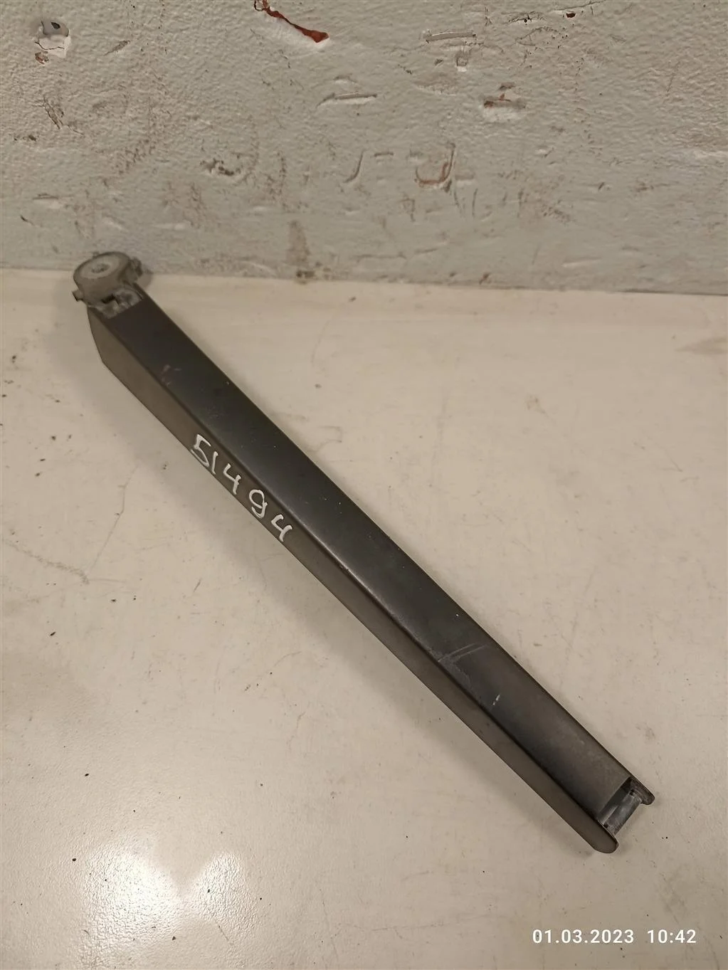 Щеткодержатель задний 1T0955707    Volkswagen