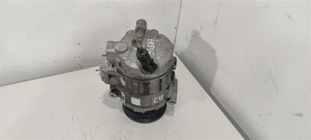 Компрессор кондиционера 1K0820859S  1.4 Турбо бен