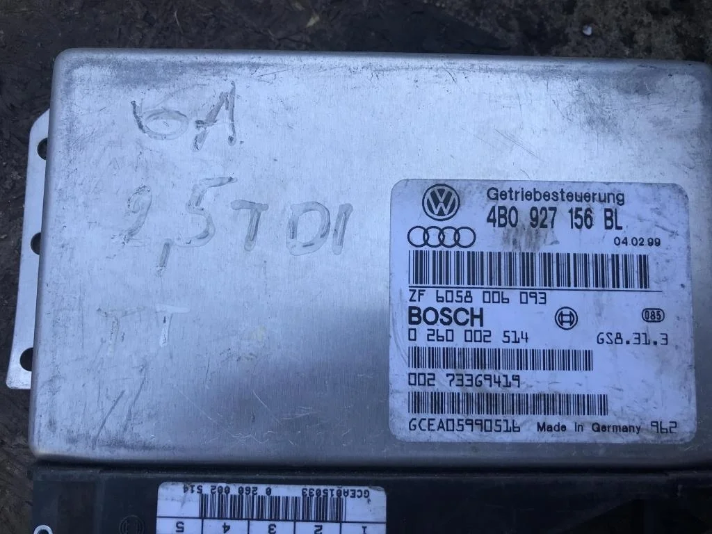 Блок управления АКПП 4B0927156BL  2.5 TDI Audi