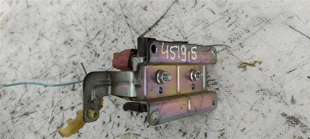 Клапан электромагнитный 4M5G9A500  2.0 Бензин Ford