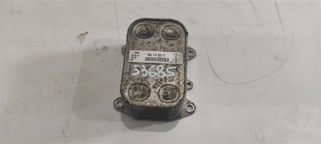 Радиатор масляный 03L117021C  2.0 TDI Volkswagen