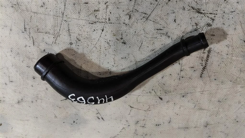 Патрубок (трубопровод, шланг) 06A103213  1.8 Турб