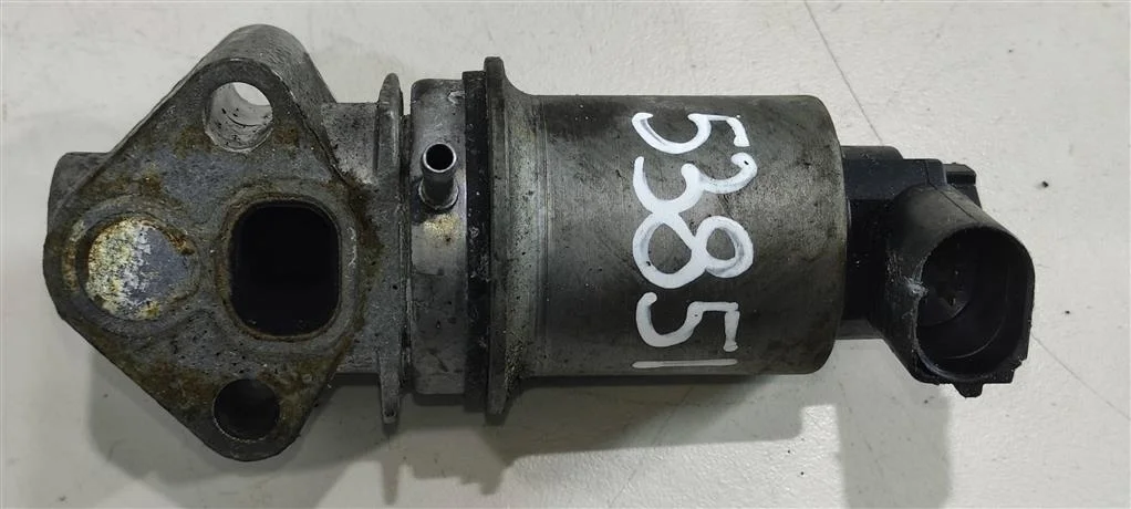 Клапан EGR 06A131501G  1.8 Бензин Audi
