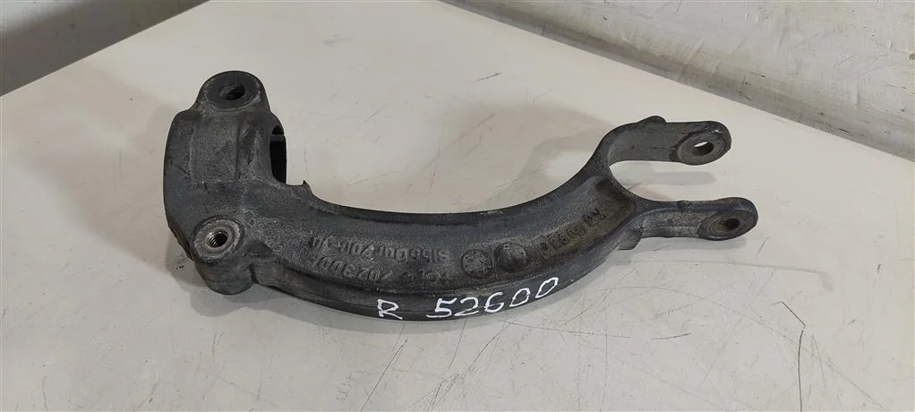 Вилка амортизатора 8K0413038K  2.0 TFSI Audi