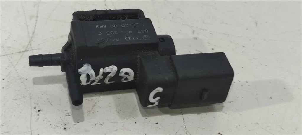 Клапан электромагнитный 037906283C  2.0 TFSI Volk