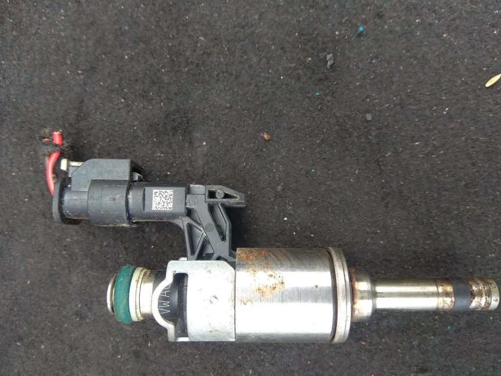 Форсунка 04E906036Q  1.4 TFSI Audi