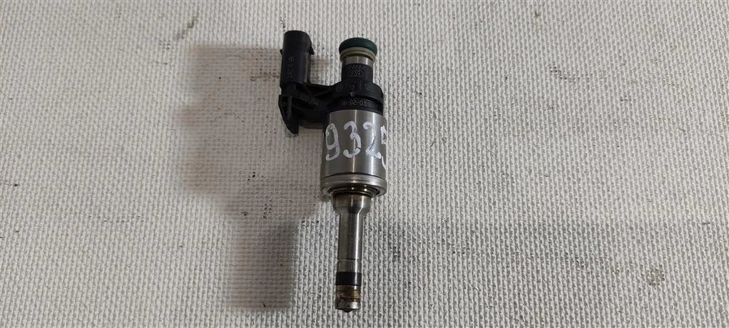 Форсунка 04E906036Q  1.4 TFSI Audi