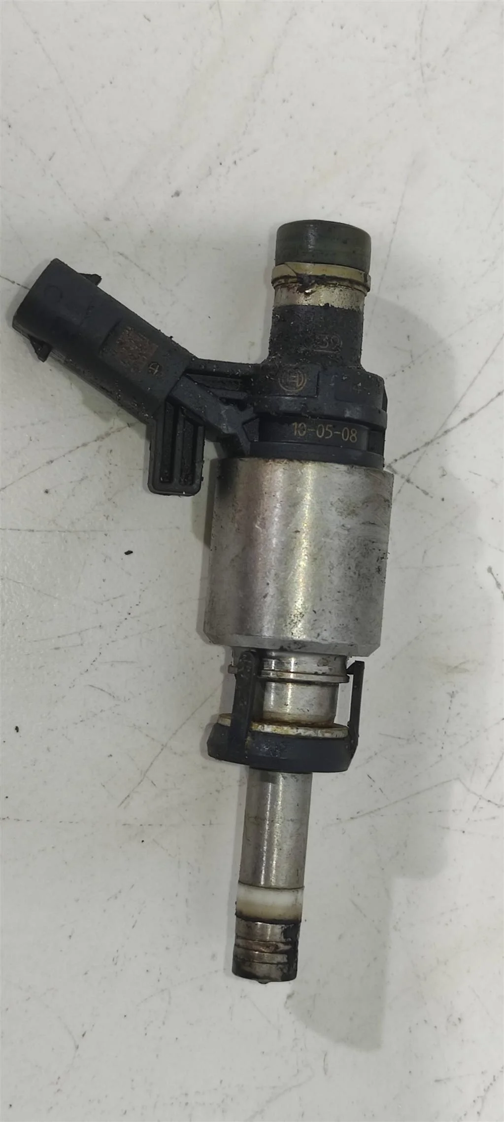 Форсунка 06H906036G  2.0 Бензин Volkswagen