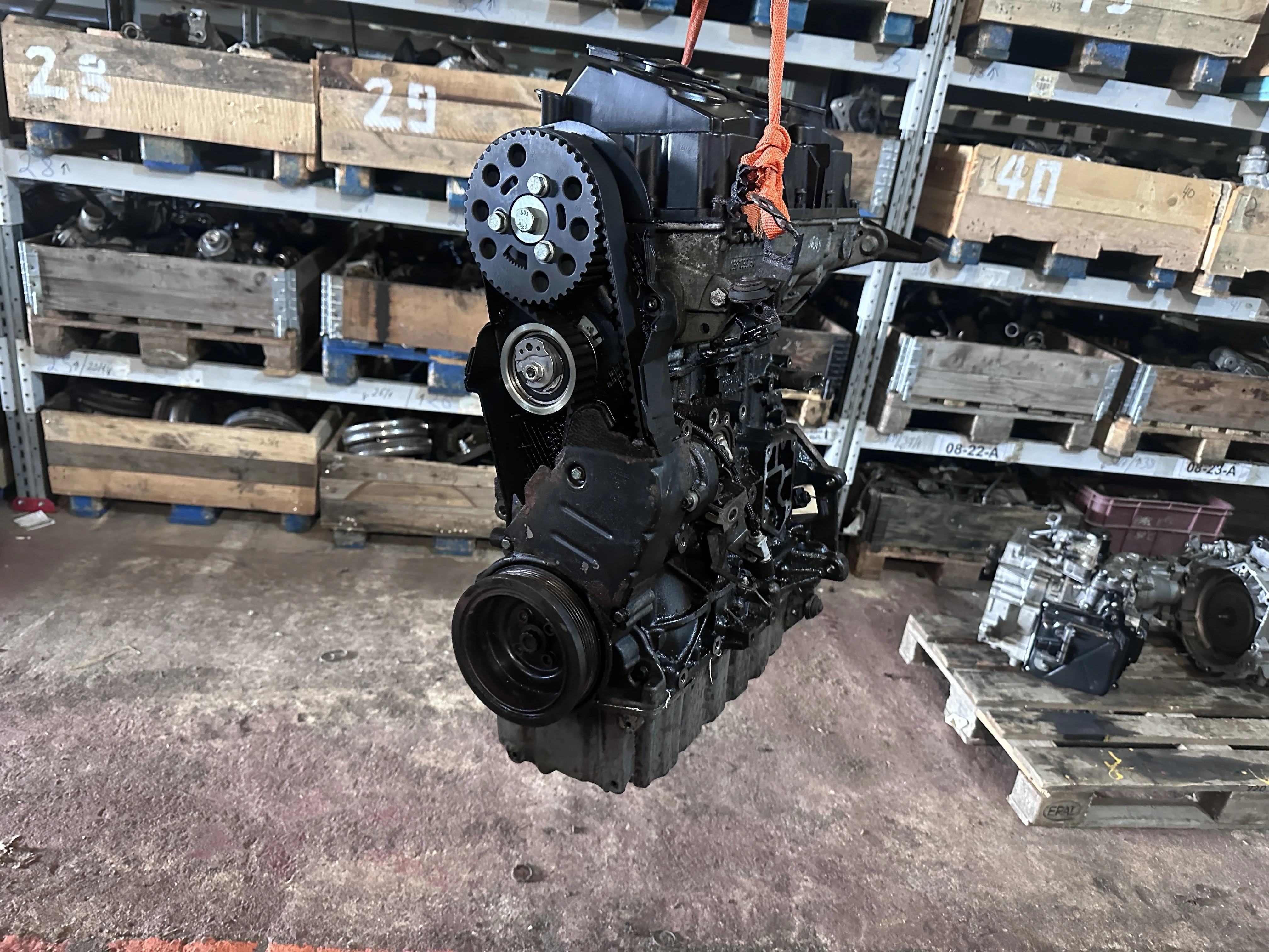 Двигатель BRS  bls,BMM,BMP,BRR,bsu 1.9 TDI Volksw