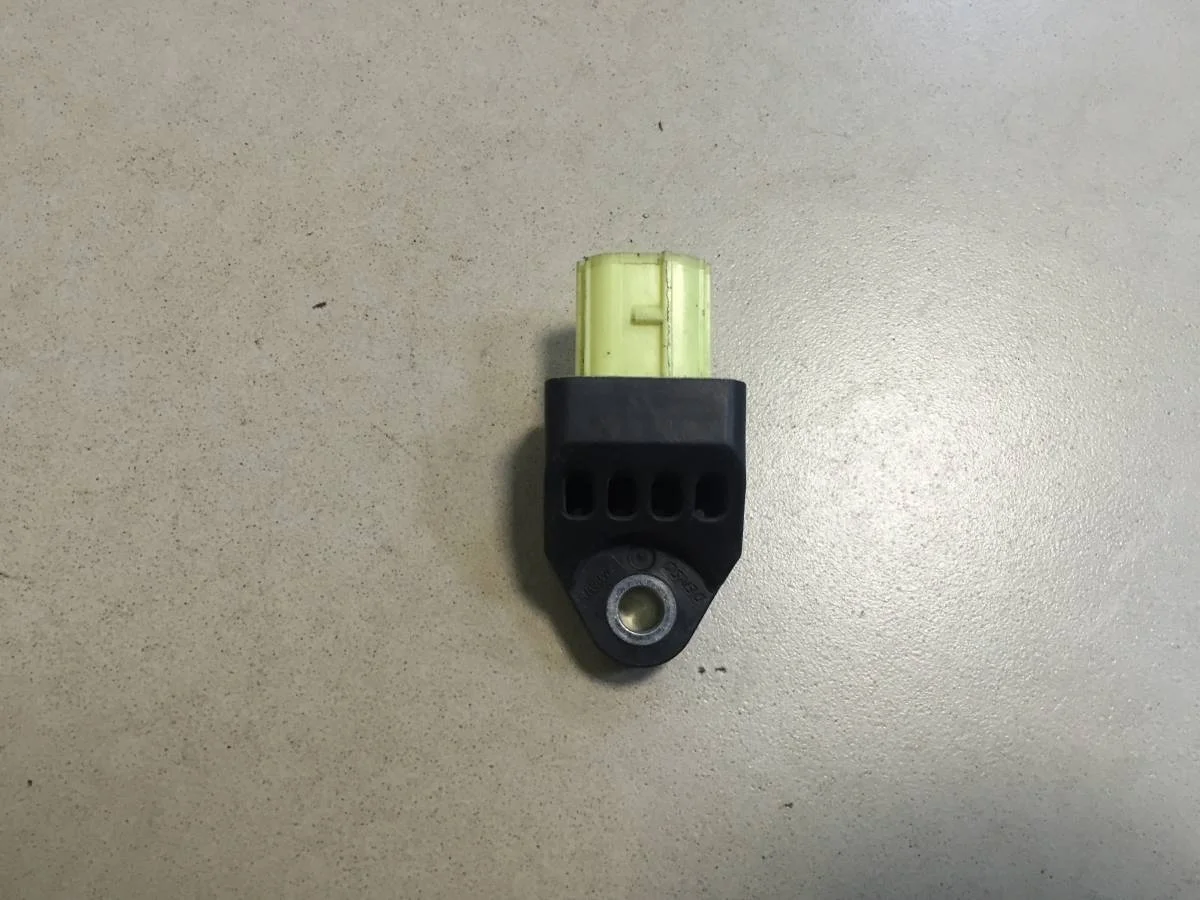 Датчик AIR BAG Toyota Camry V40 2006-2011
