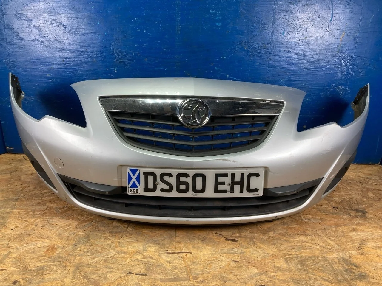 Бампер Opel Meriva B 2009-2014 13267699, передний