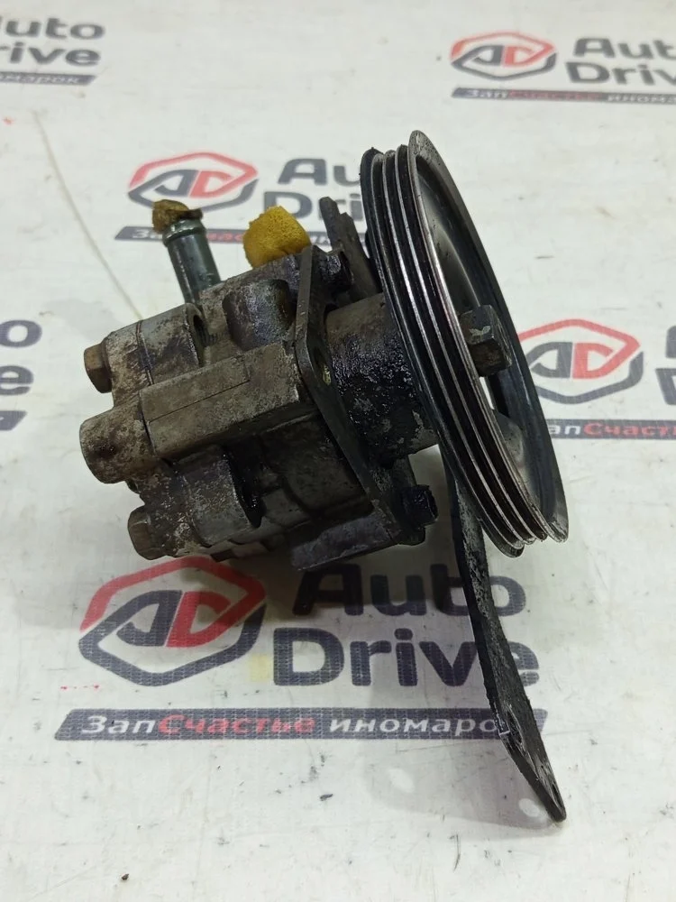 Насос гур Nissan Almera 2005 N16