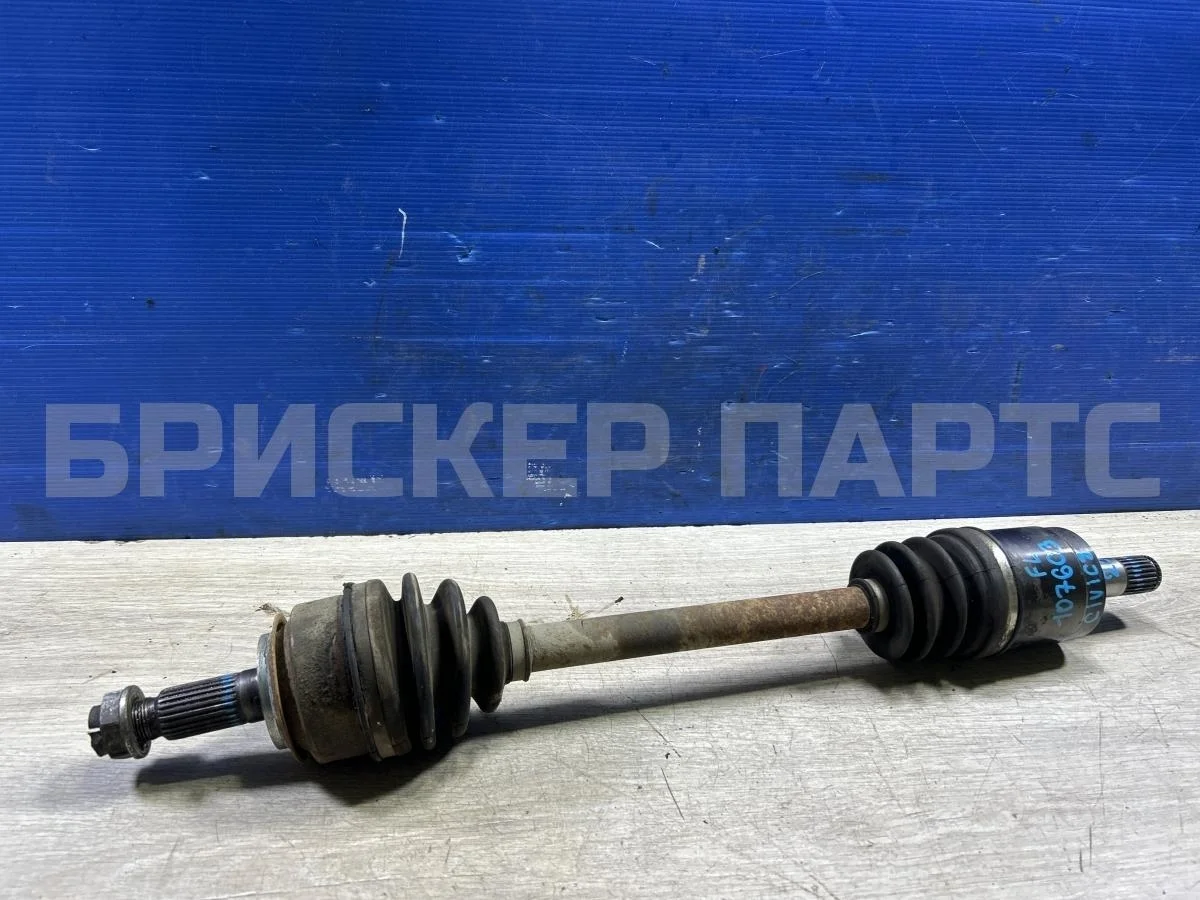 Привод передний лев Хонда Цивик 8 4D (FD)