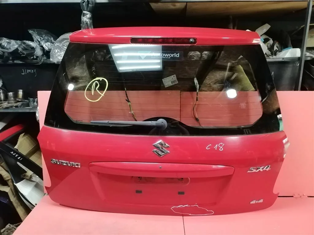 дверь багажника Suzuki SX4 2006-2013