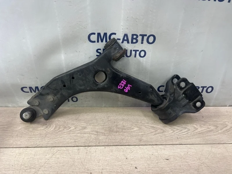 Рычаг Volvo V40 Cross Country 2014 31340232 V40 CROSS COUNTRY B5204T9, передний левый